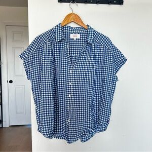 XiRENA aggie Lexi shirt Checkered blue and white size medium NWOT